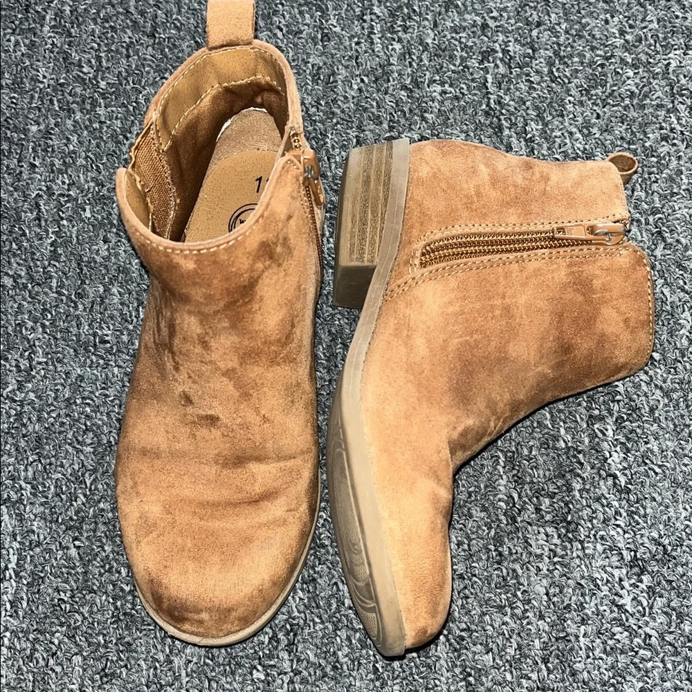 Wonder Nation Tan Little Girl Boots